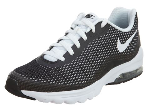 Nike Air Max Invigor Men's Shoe. Nike CA